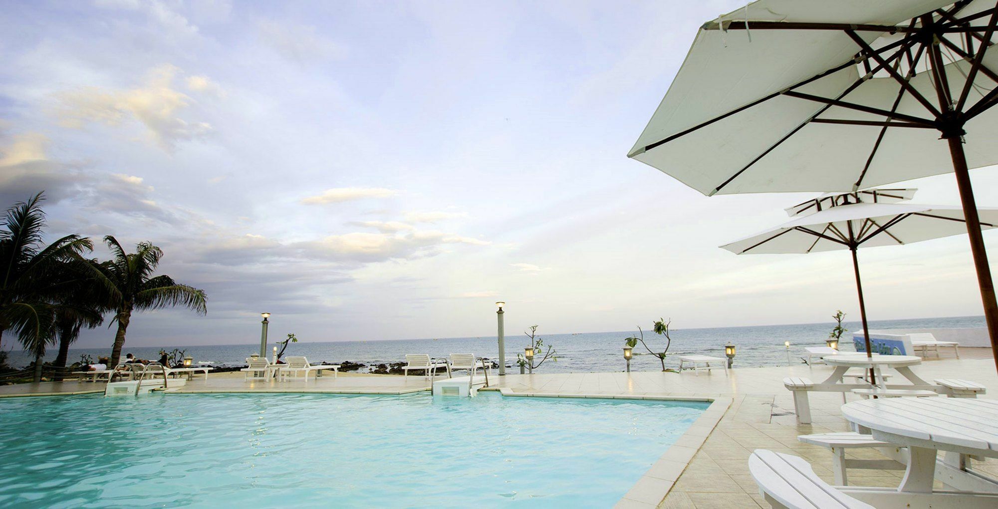 Peaceful Resort Phan Thiet Bagian luar foto